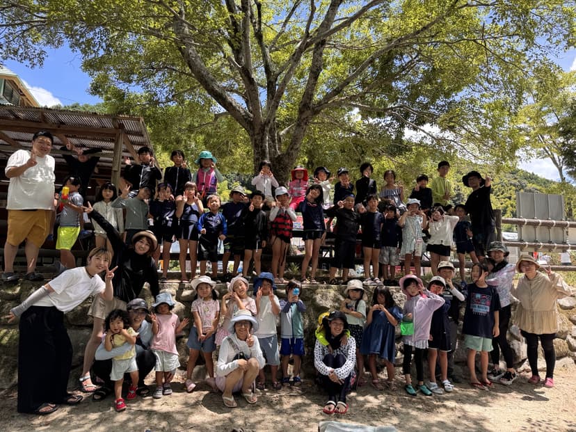 頼れるお兄さんお姉さんに❗中之島公園で合同川遊び